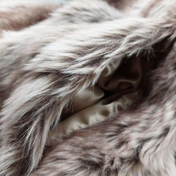 WInk Faux Fur Mixed Media Sweater Jacket Gray Tan XS GUC - Picture 5 of 9